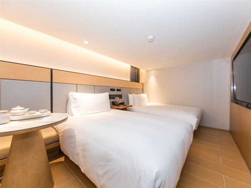 Hotel Ji 3*